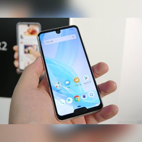 iPhone新旗舰震撼发布：全面屏时代来临，告别刘海屏！