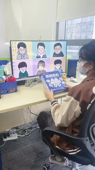 办公室游戏天花板！工位藏乐的「无声摸鱼局」你玩过几款？