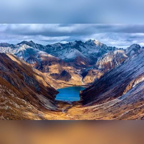 新能源充电口结冰，司机浇热水解冻，车企提醒：谨慎操作！