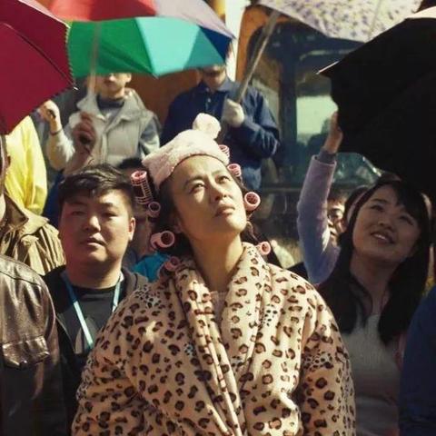 惊悚快递：小丑女收惊悚大礼，死猪子弹老鼠齐亮相