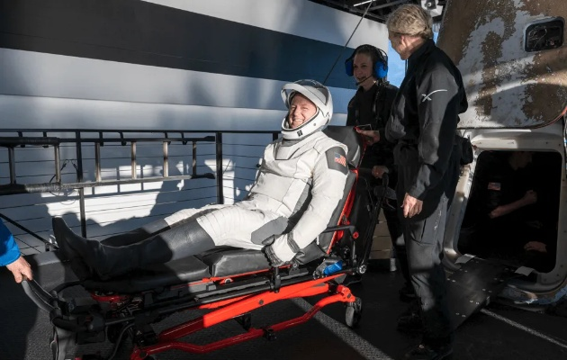 太空滞留9月女航天员退役，揭秘地球回归新篇章