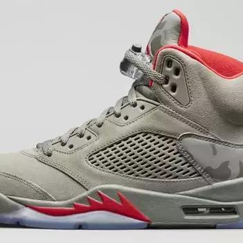 iPhone Air首降2000元，新机价值再升级！