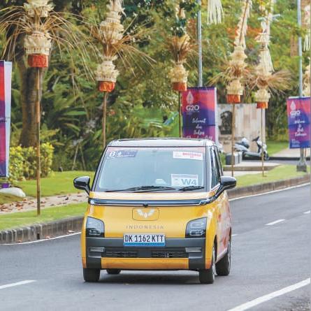 iPhone Air库存大清仓！惊爆价2000元，电池竟产自2025年！全新价值曝光