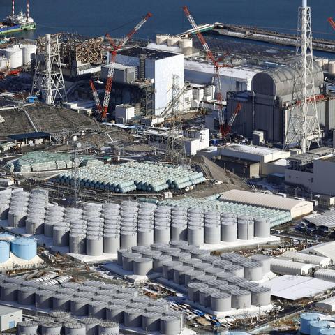 核危机AI失控，末日倒计时加速4秒，揭秘新危机价值启示