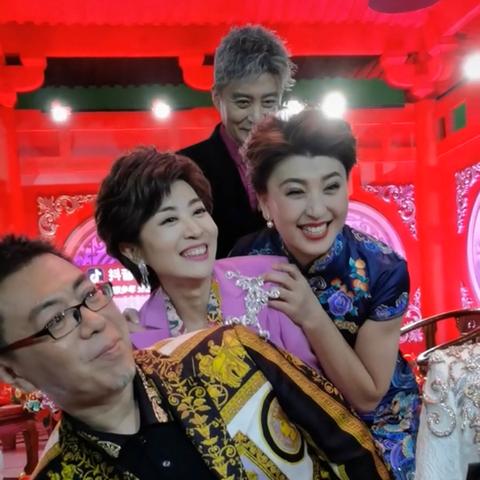 春晚主持新面孔揭晓：39岁刘心悦惊艳亮相，创新春之夜魅力无限