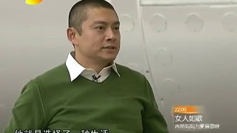 杨奇和艺术大佬吃饭，终于没戴玩家眼熟的那个口罩了