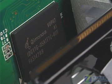 DDR5主力内存降价、库存积压，是内存崩盘的前兆吗？