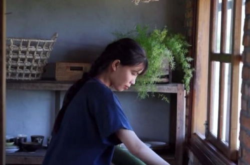 李子柒回应账号断更，马年想多留点时间陪奶奶