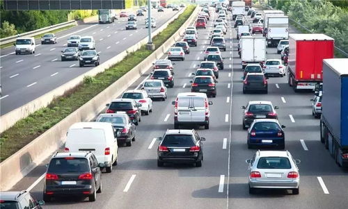 被低估的5种五一堵车类型，匹配热门需求的精准避堵实战指南