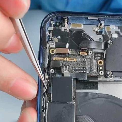 iPhone7防水类型深度拆解，日常淋雨/拆机后还能扛？附救机攻略