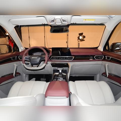 QQ飞车刷车外挂真能拿永久A车？揭秘黑产套路+合法获取神车指南