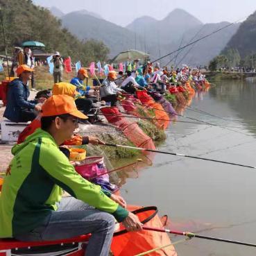 崛起2，黑暗水域好玩吗？硬核海盗ARPG的爽点、坑点全解析