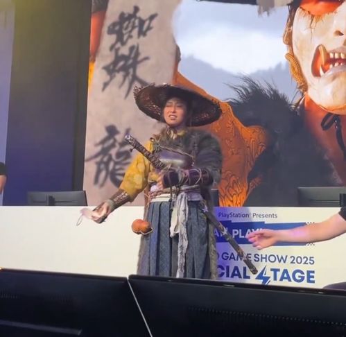 羊蹄山之魂女主演员亮相DICE大奖 笑容自信引玩家热议