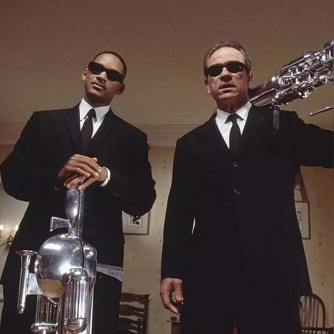 威尔史密斯公开道歉类型拆解，明星危机公关如何精准完成口碑自救？