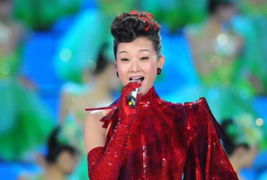 王珞丹春晚爆火的零紧绷低盘发，普通人3步复刻+全脸型适配秘籍