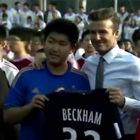 中变传奇世界私服怎么挑？2026硬核玩家私藏的类型匹配&开荒攻略