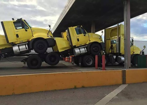 玩18轮大卡车，穿越美国总翻车亏运费？2026实测的赚钱+避坑全指南