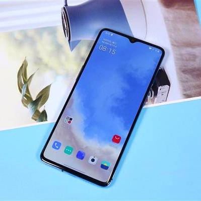 光线飞车回归怎么玩？公益服进阶技巧、隐藏赛道解锁+怀旧党避坑全指南