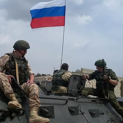 俄罗斯警察逮捕犯人后当面玩他的游戏，玩家，最怕别人碰我号