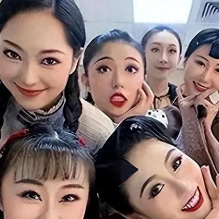 许家印座驾藏着哪些门道？顶级富豪豪华车选择逻辑与定制全解析