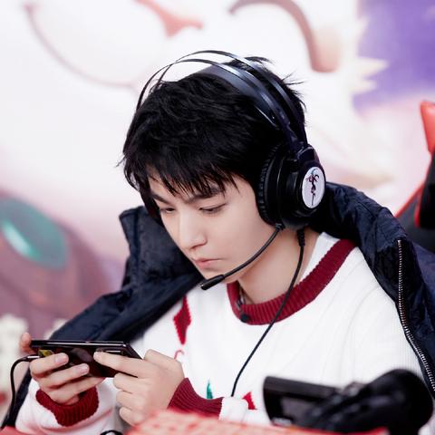 敌法师装备怎么选？从对线碾压到后期Carry，全场景热门搭配+实战思路