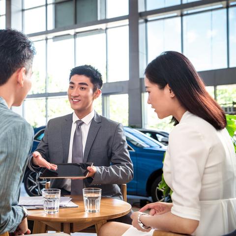 俞敏洪说直播走红是一时热闹？拆解知识直播的长期破局密码