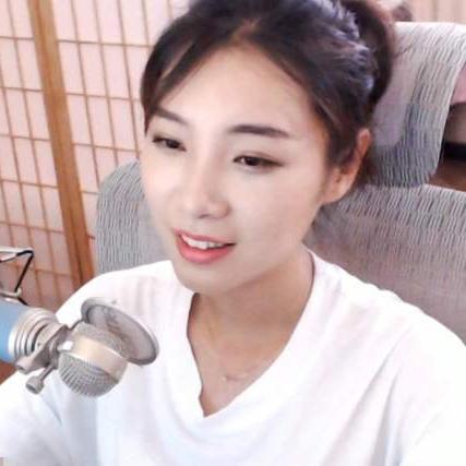 死亡搁浅2PC版获好评，主播女流带娃玩剧情泪目创作