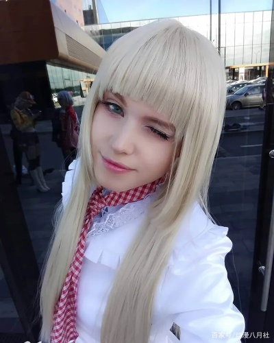 半裸coser疑引发俄罗斯通讯软件开始删游戏频道