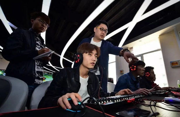 科乐美旗下电竞学院新增学科 培育网络直播人材