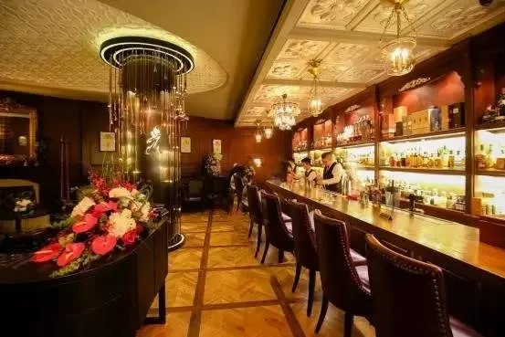 玛丽酒吧怎么玩才不踩坑？复古清吧沉浸指南+必点酒单+隐藏福利全揭秘