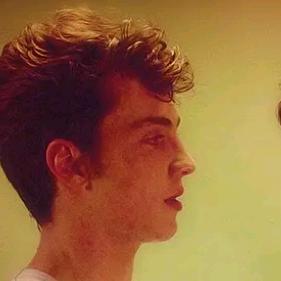 托马斯·桑斯特，从软萌童星到百变戏骨，哪些角色藏着他的演技密码？