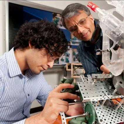 2026硬核抗造手机深度解析，哪款「砸不烂摔不坏」适配户外/工地刚需？