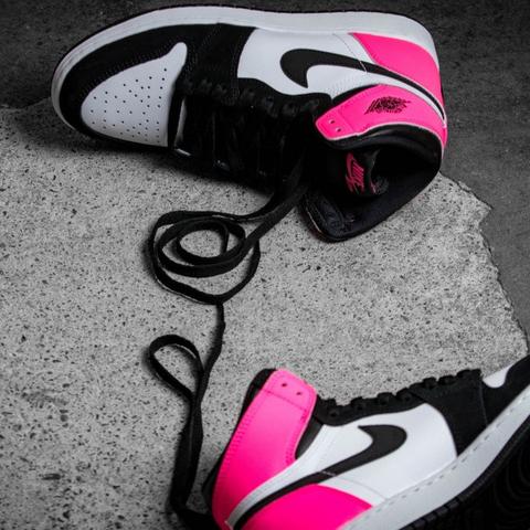 sf999发布网靠谱吗？老玩家实测避坑+高人气私服精选指南