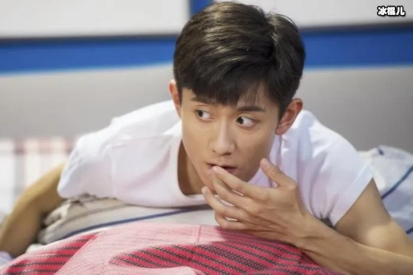 张一山为何从不与张俪合作演戏？拆解4类核心原因+行业潜规则