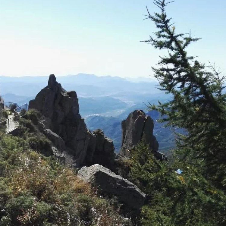 2026雾灵山徒步露营攻略，燕山主峰雾灵山在哪？新手怎么玩不踩坑？