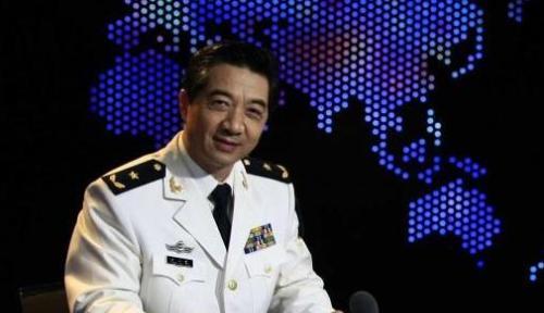 张召忠海军节预言真的全中？2026军迷圈热议的真相一文说清
